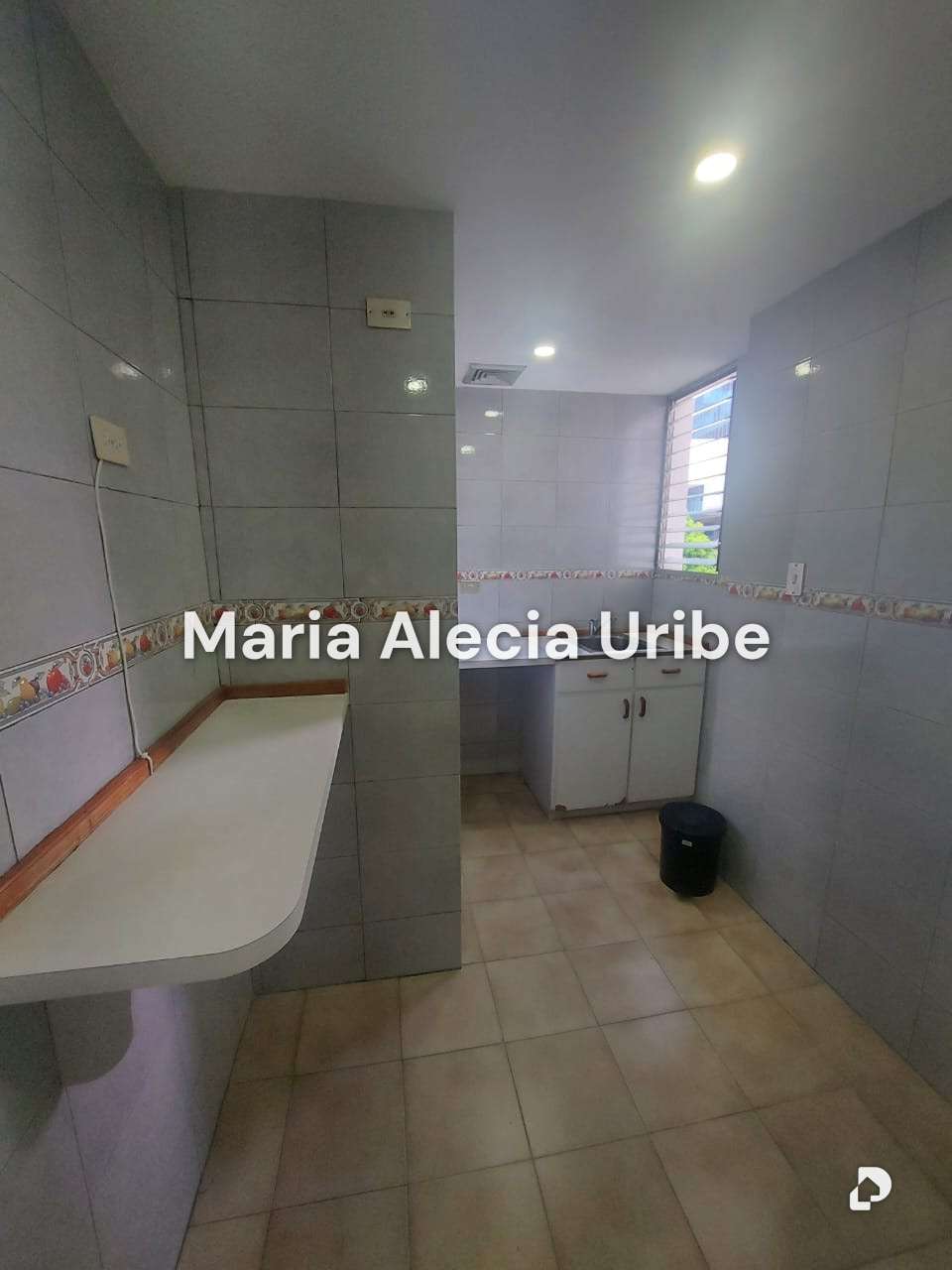 Oficina en Los Palos Grandes, Caracas – 7