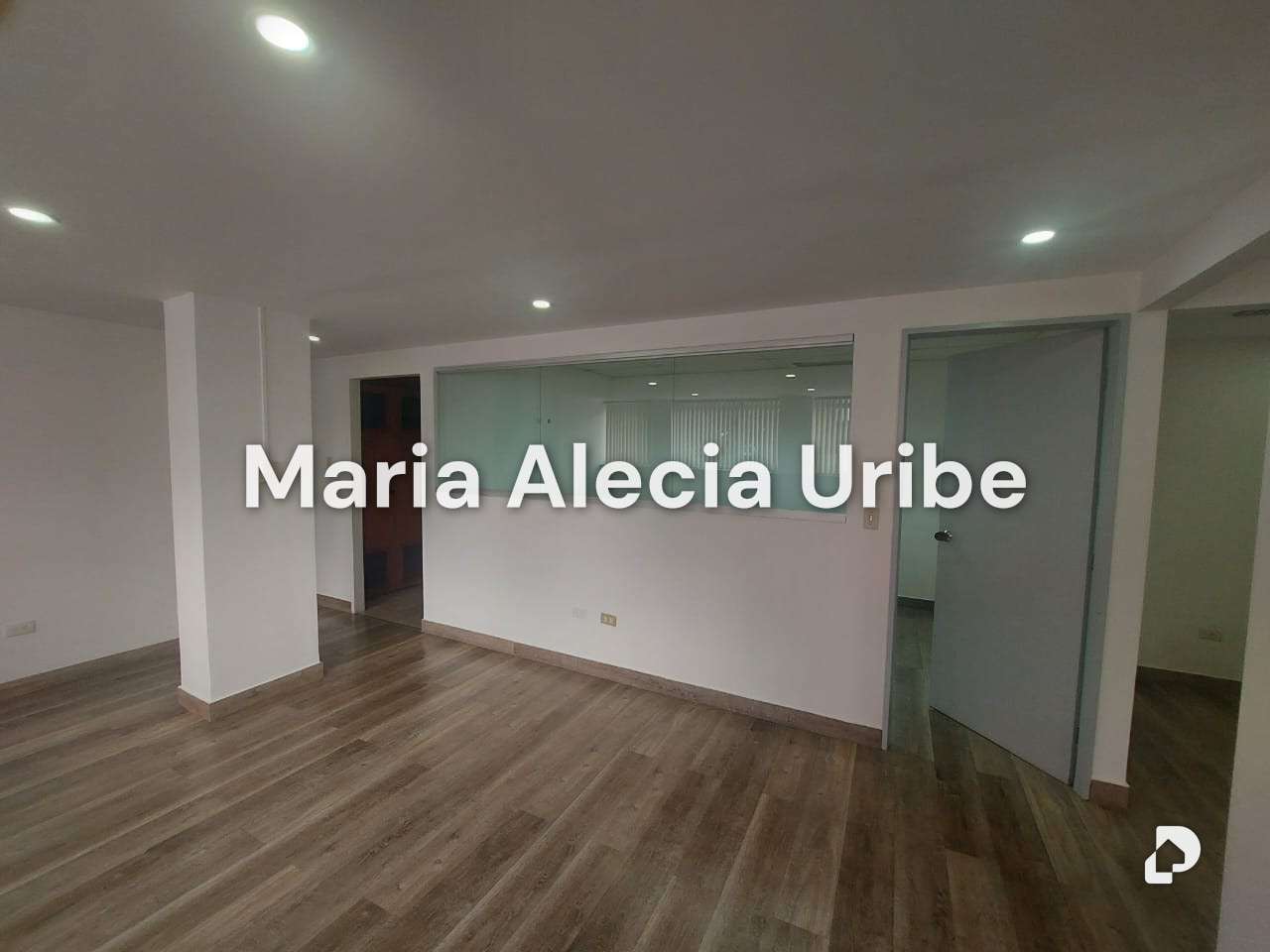 Oficina en Los Palos Grandes, Caracas – 6