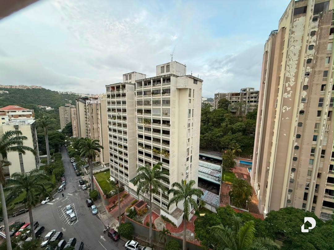 Apartamento en Santa Fe Sur, Caracas – 17
