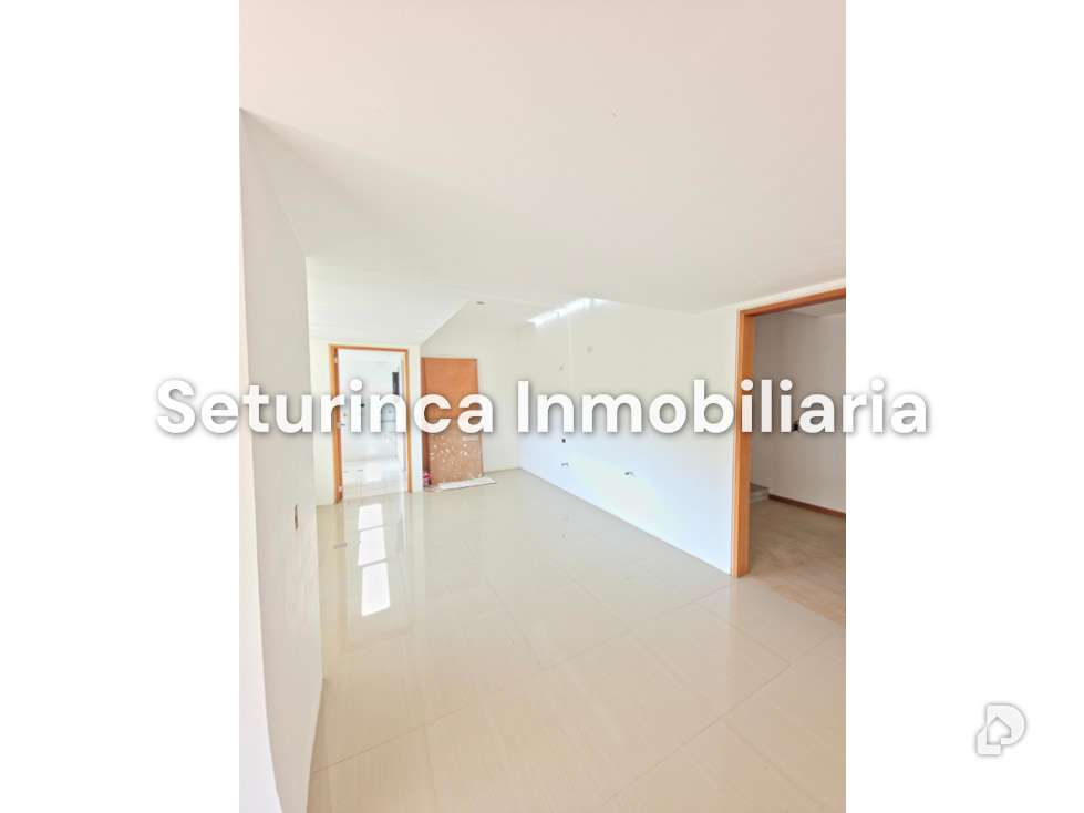 Apartamento en Las Mercedes, Caracas – 11