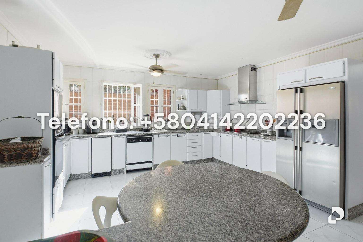 House in Los Naranjos (del Cafetal), Caracas – 9