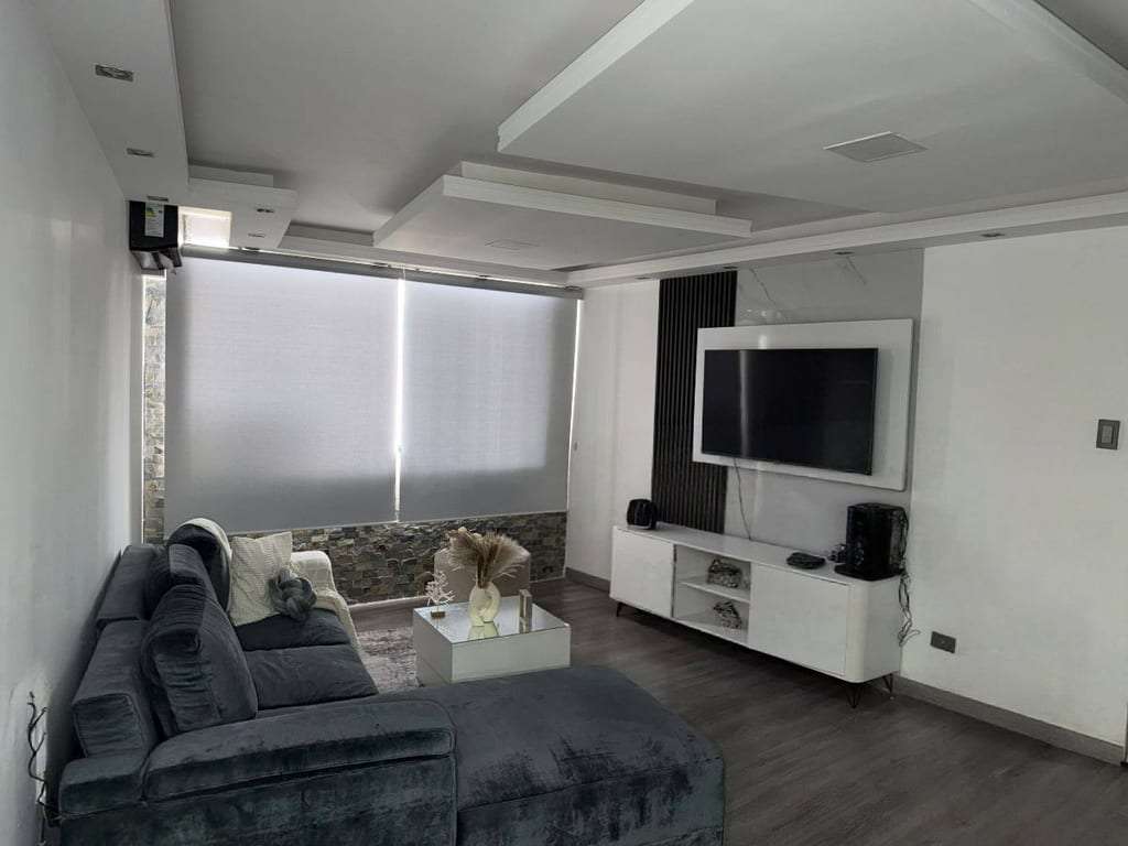 Apartamento en Comp. Res. A. Malavé Villalba, Guacara - 1