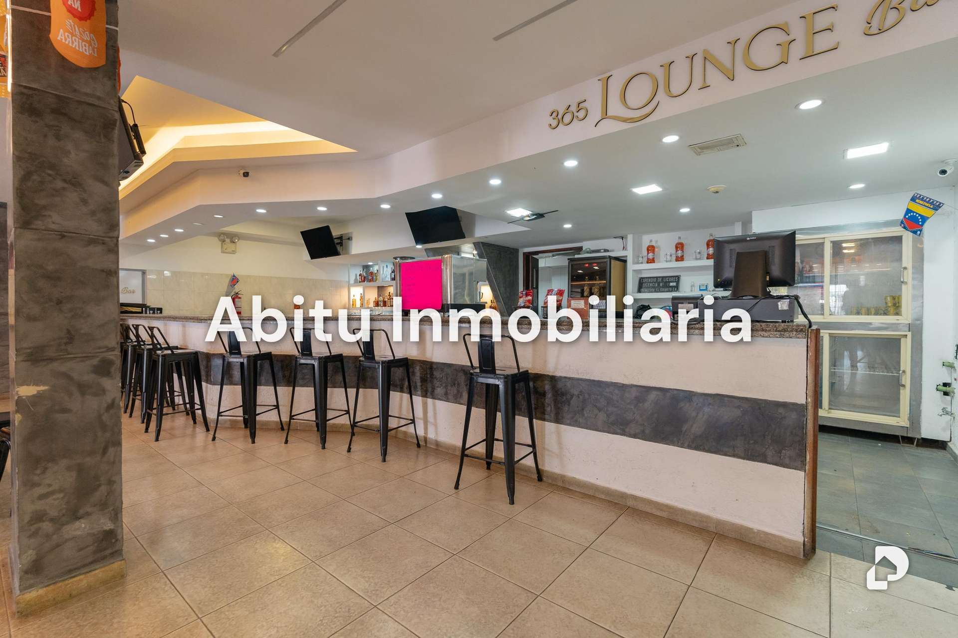 Local comercial en El Paraíso, Caracas – 8