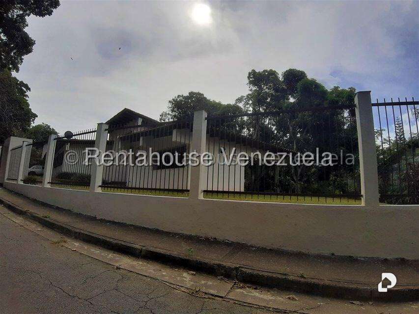 Casa en Prados Del Este, Caracas – 3