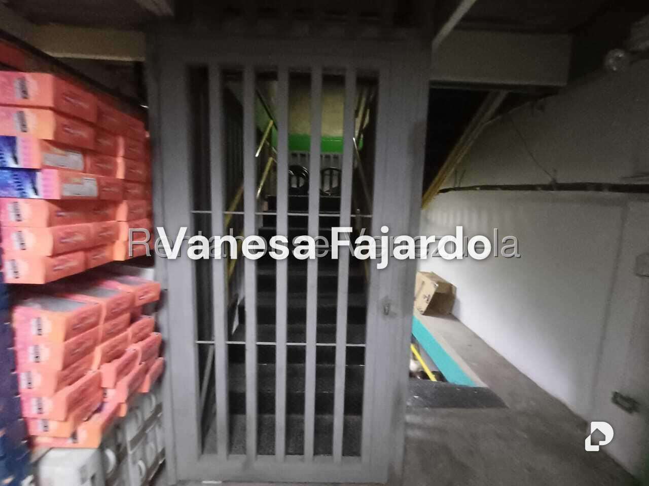 Local comercial en Parroquia Catedral, Caracas – 22