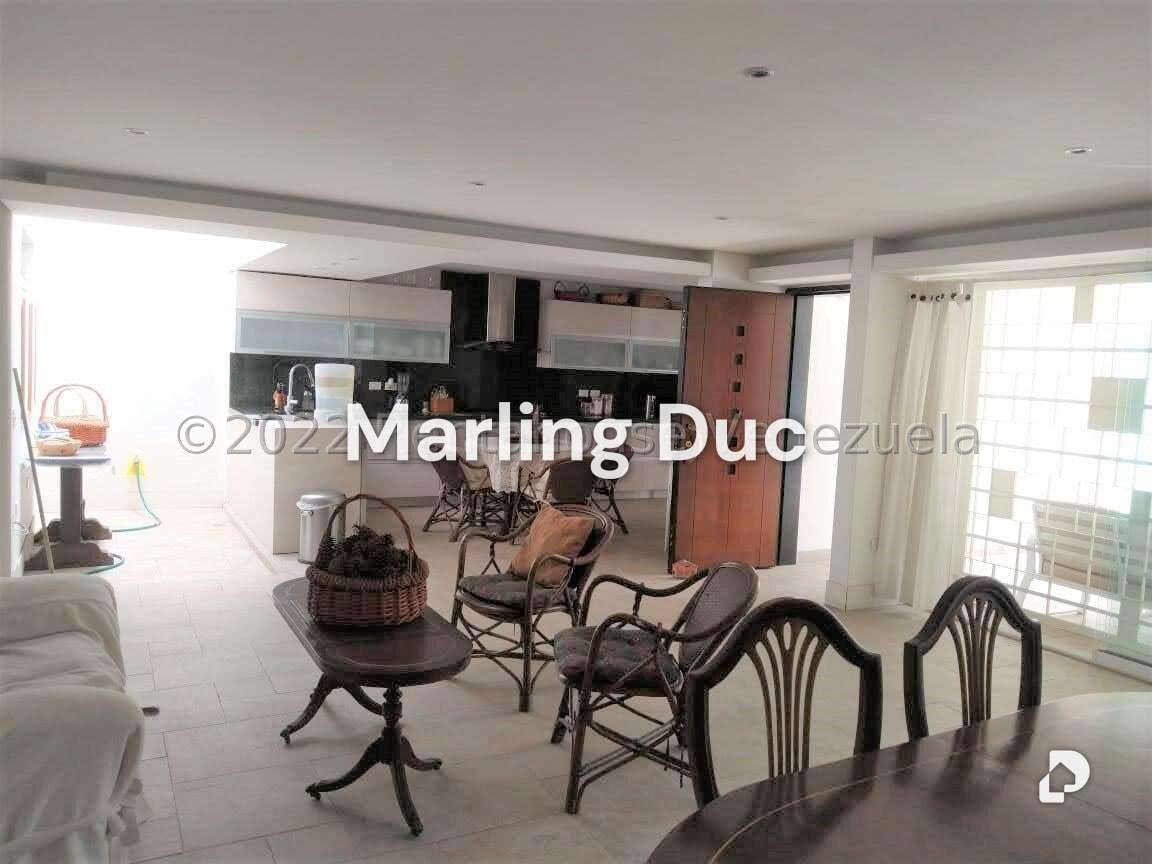 Casa en Santa Cecilia, Caracas – 23