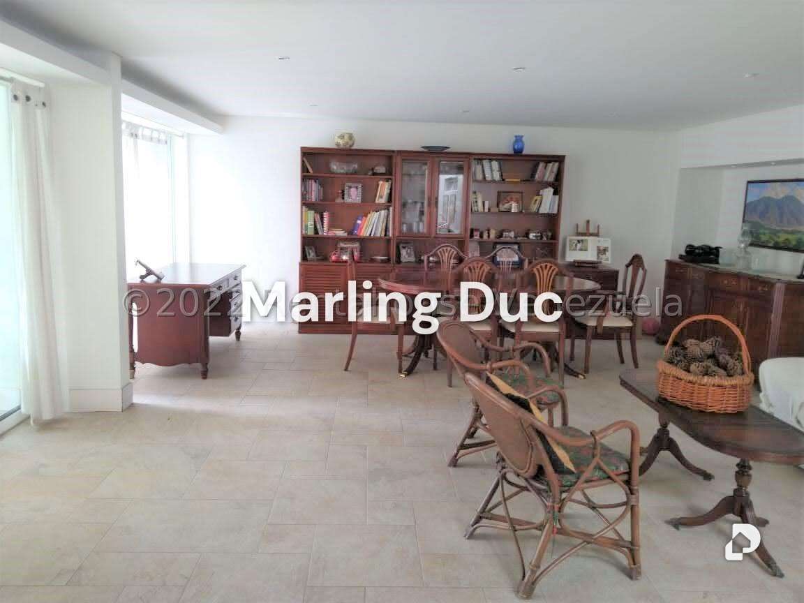 Casa en Santa Cecilia, Caracas – 24