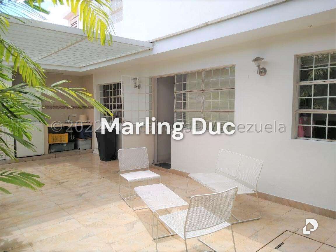 Casa en Santa Cecilia, Caracas – 14
