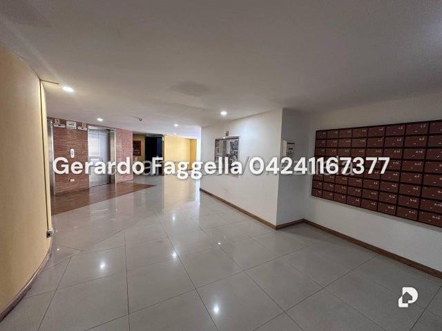 Apartamento en Santa Mónica, Caracas – 1