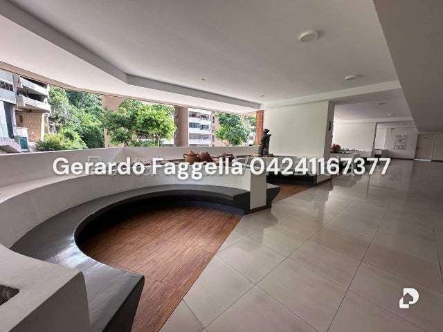 Apartamento en Santa Mónica, Caracas – 2