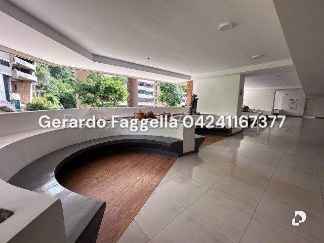 Apartamento en Santa Mónica, Caracas – 2