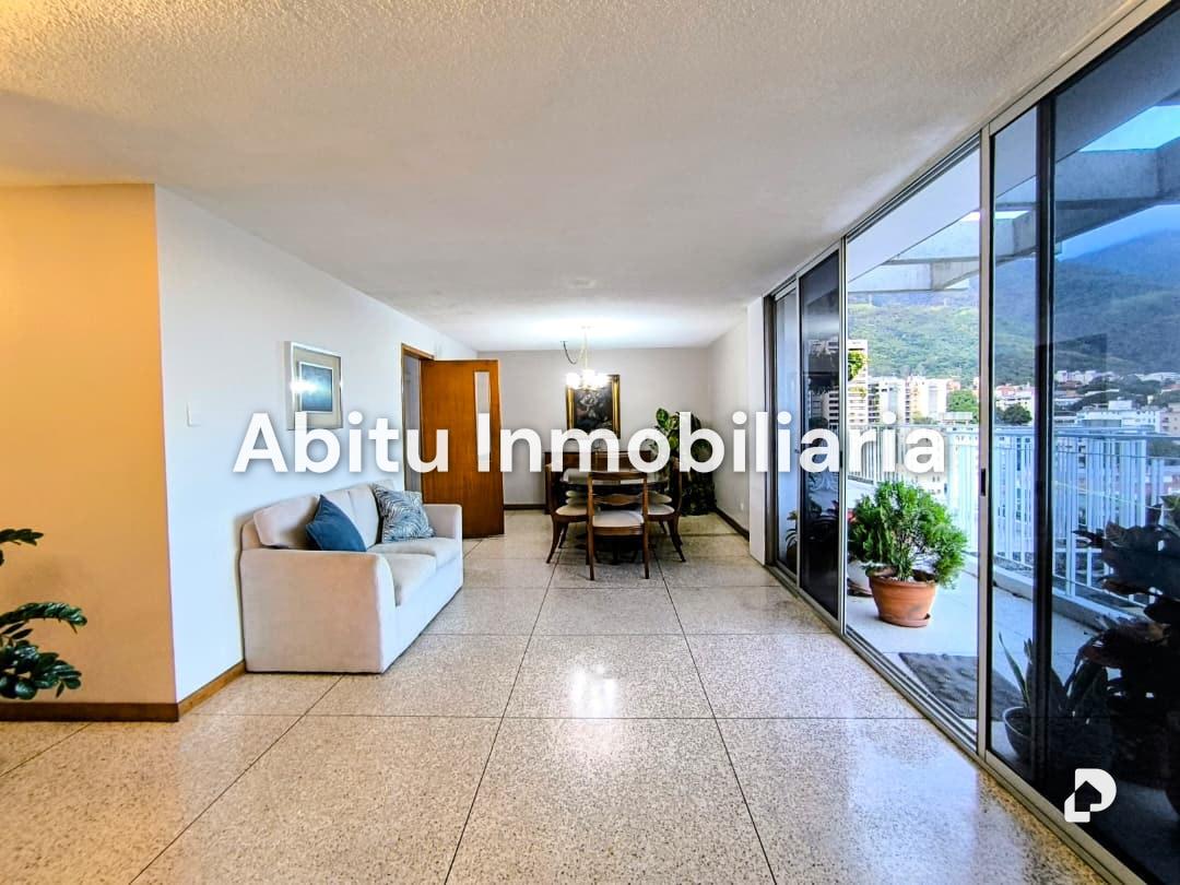 Apartment in Santa Eduvigis, Caracas – 5