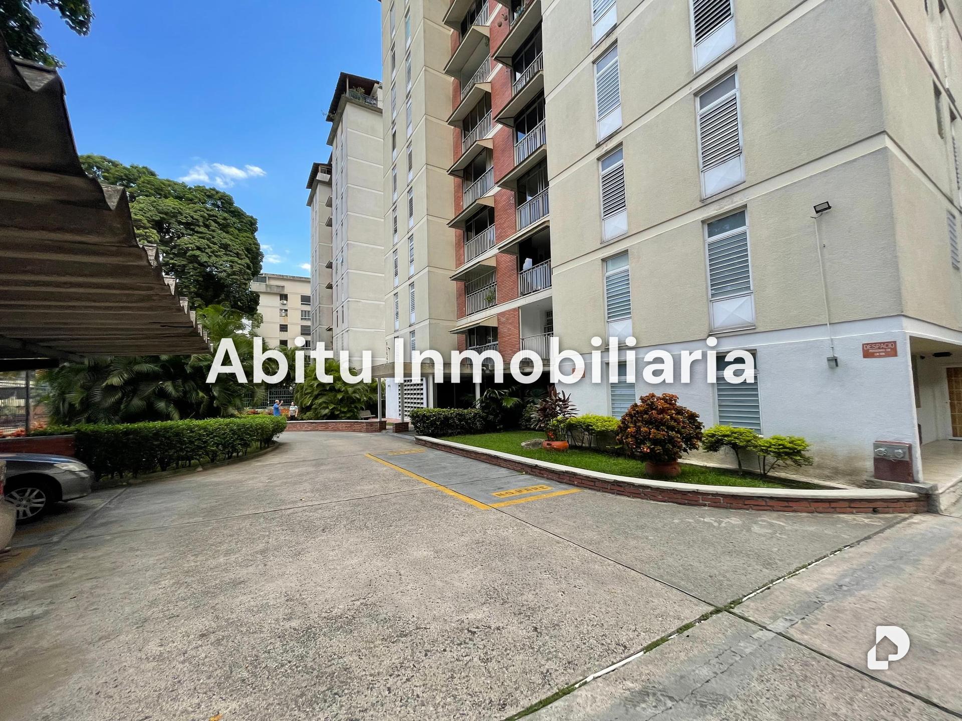 Apartment in Santa Eduvigis, Caracas – 3