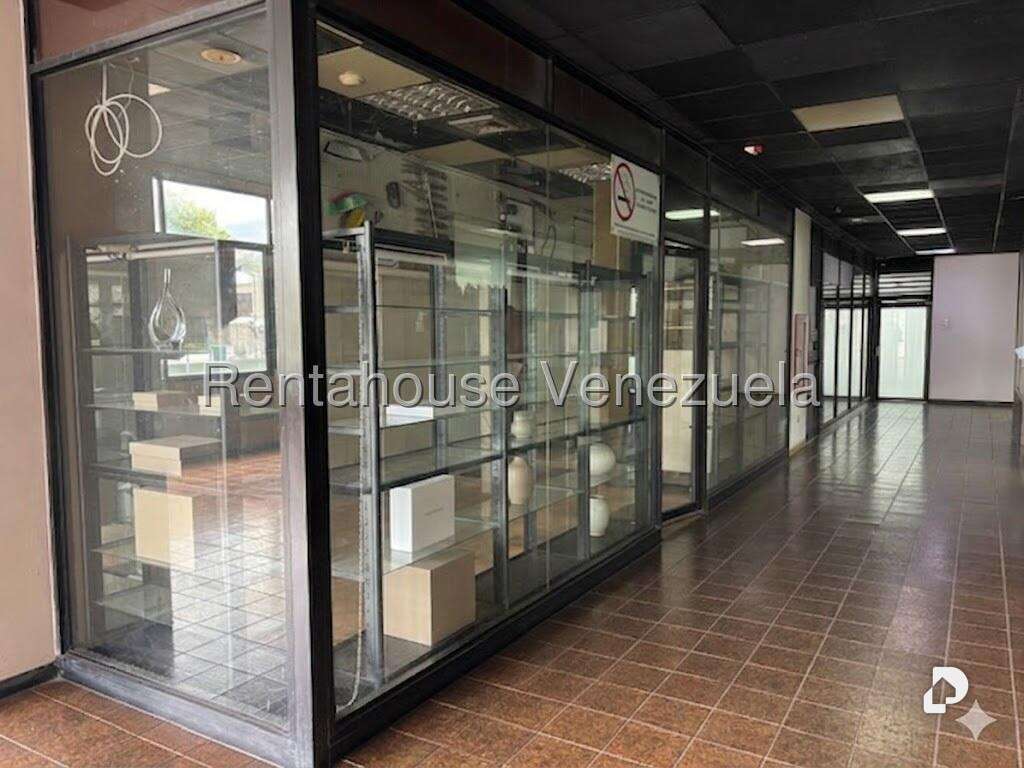 Local comercial en Macaracuay, Caracas – 5