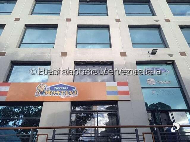 Local comercial en La Urbina, Caracas – 1