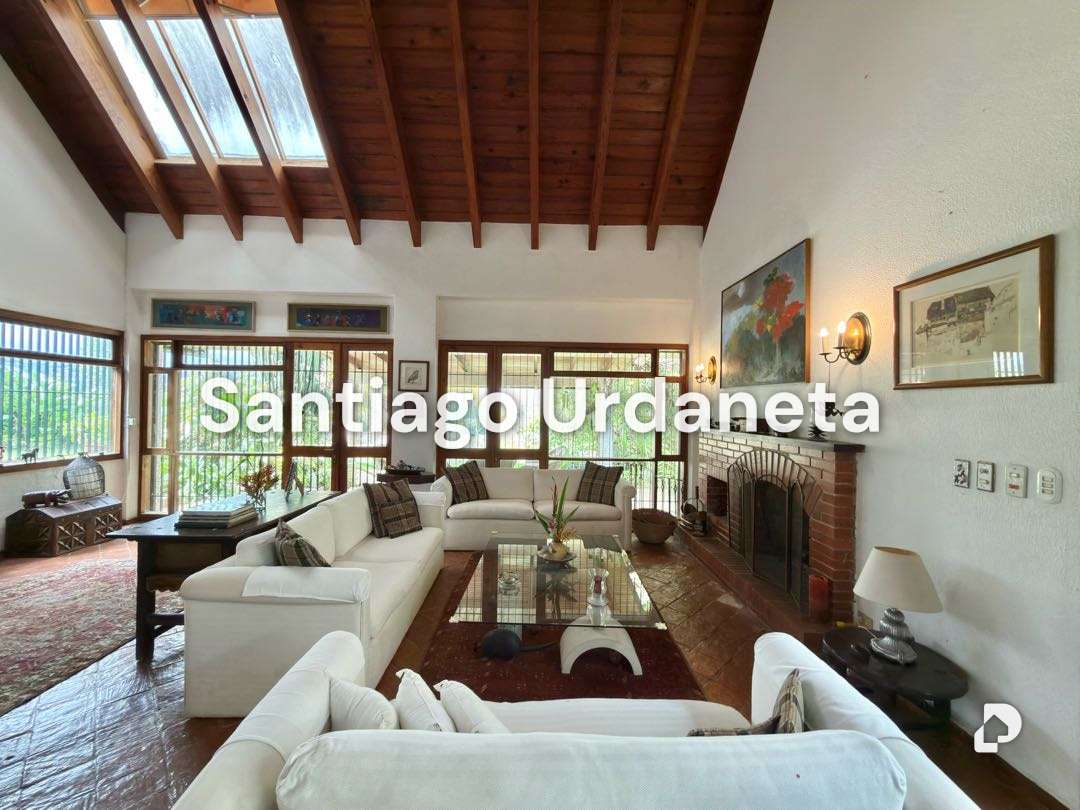 House in Oripoto, Caracas – 12
