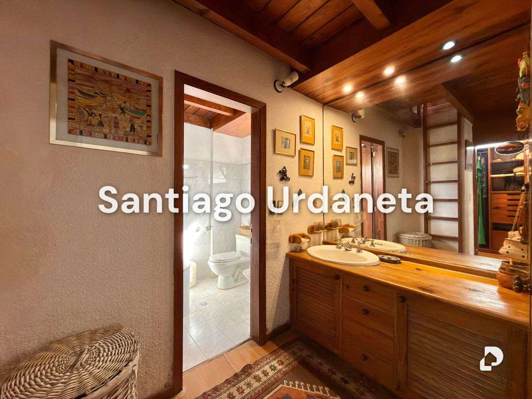 House in Oripoto, Caracas – 19