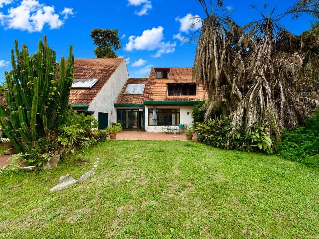 House in Oripoto, Caracas - 1