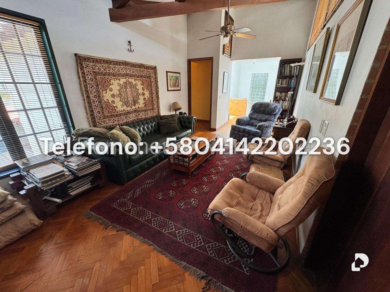 Casa en Los Palos Grandes, Caracas – 27