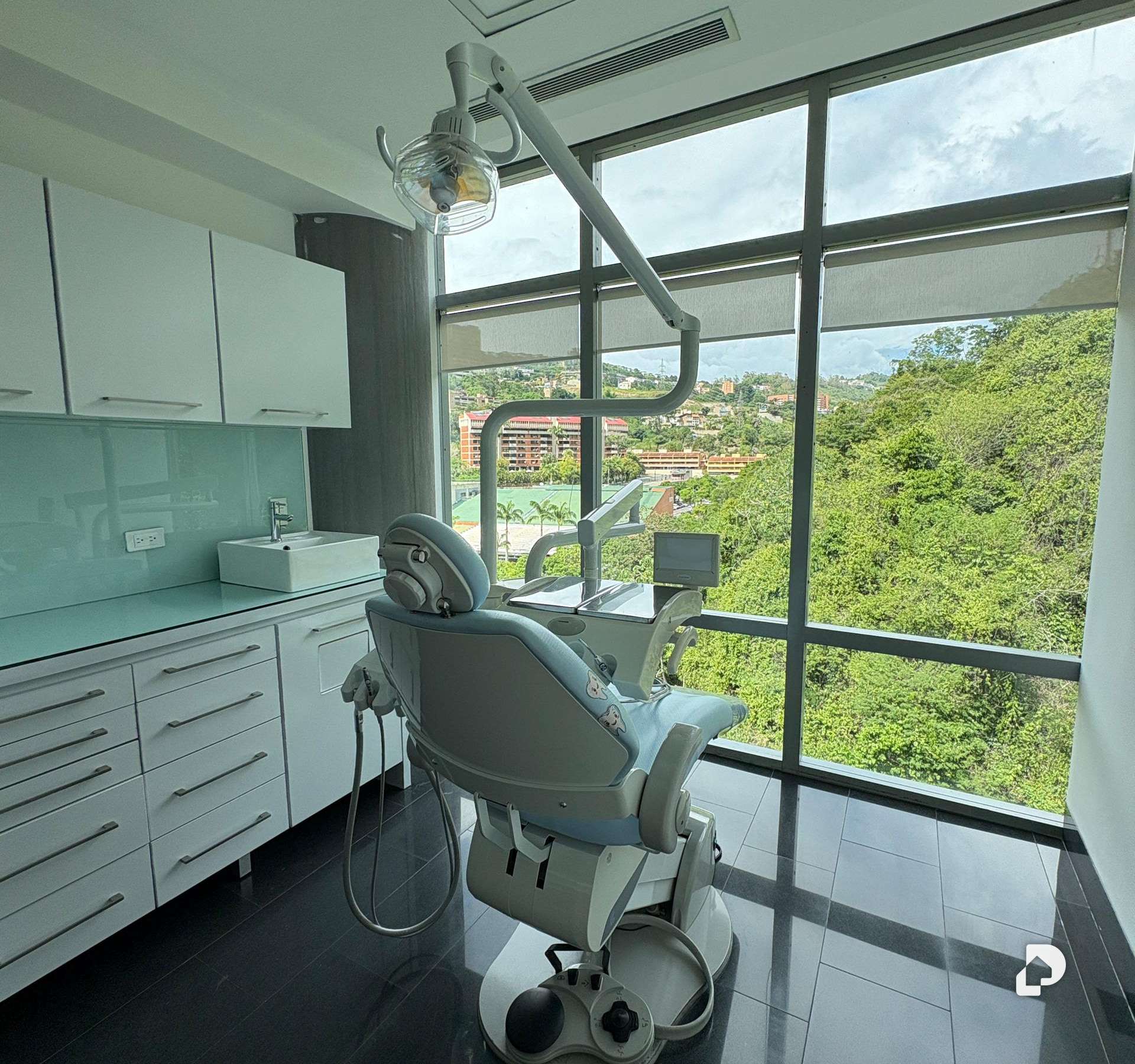 Oficina en La Trinidad, Caracas – 11