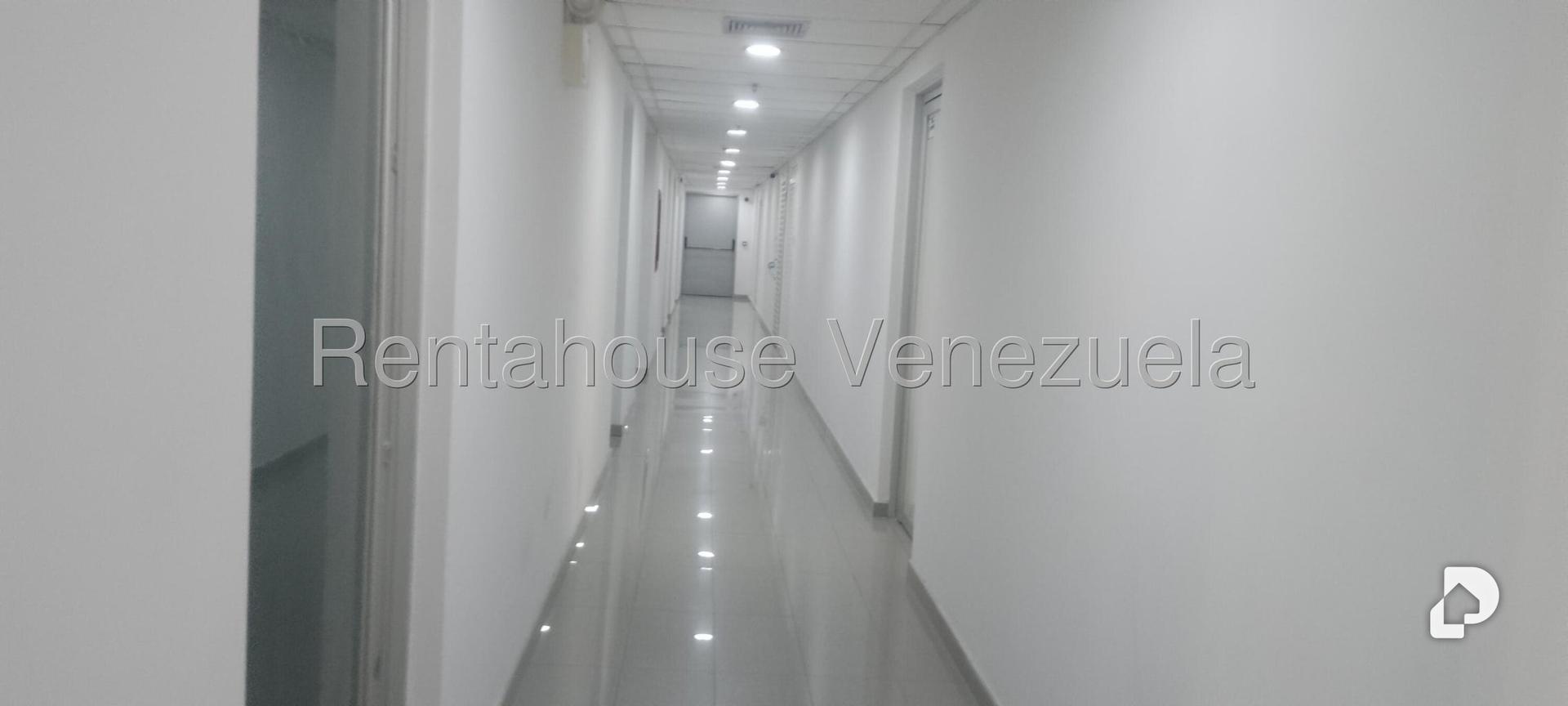 Oficina en Los Dos Caminos, Caracas – 5