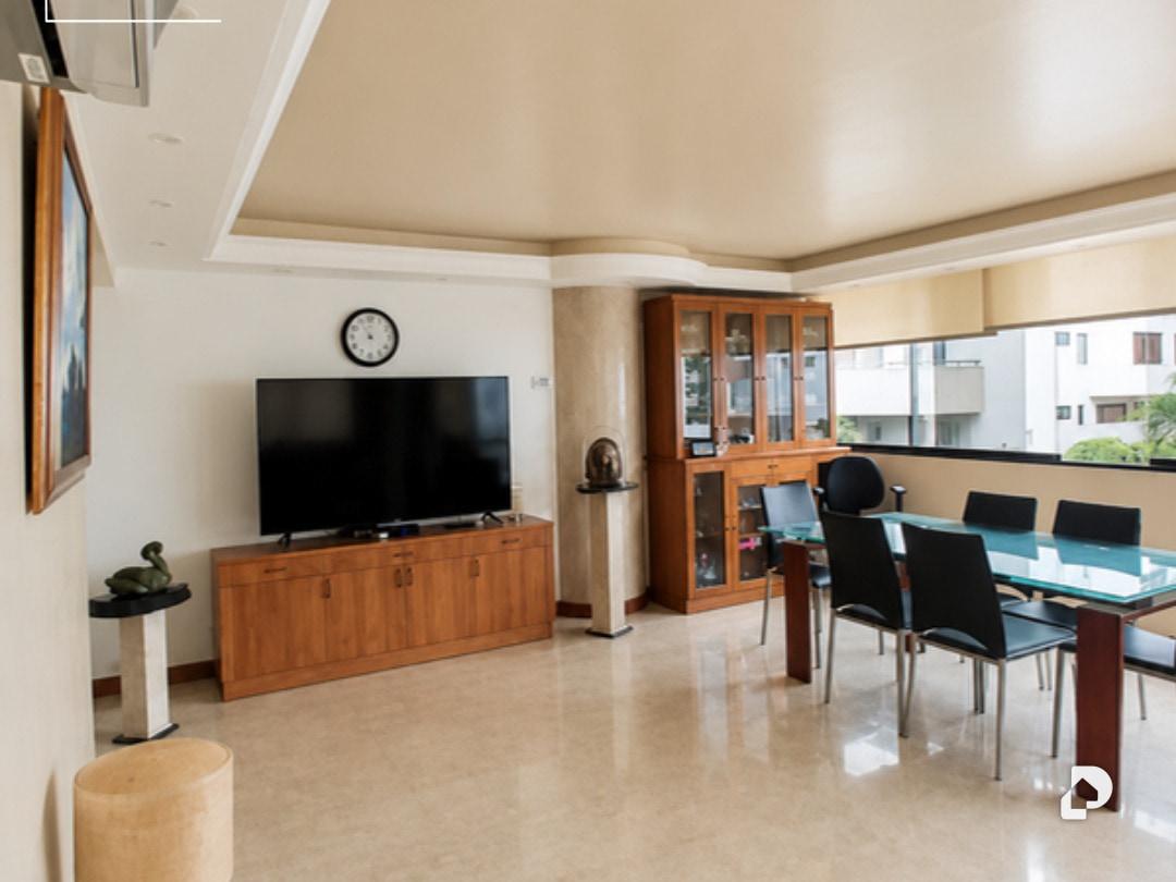 Apartamento en Los Naranjos de las Mercedes, Caracas – 2