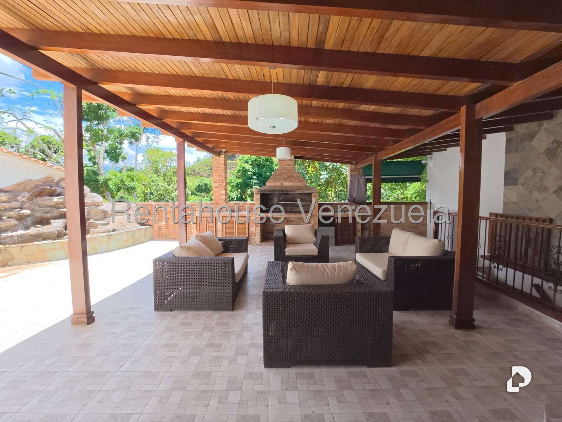 Apartamento en La Bonita, Caracas – 25