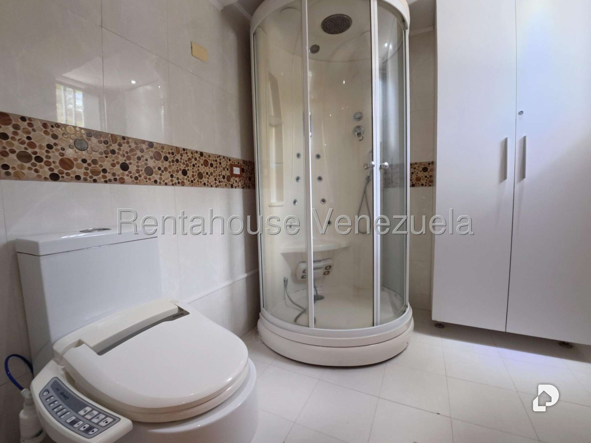 Apartamento en La Bonita, Caracas – 18