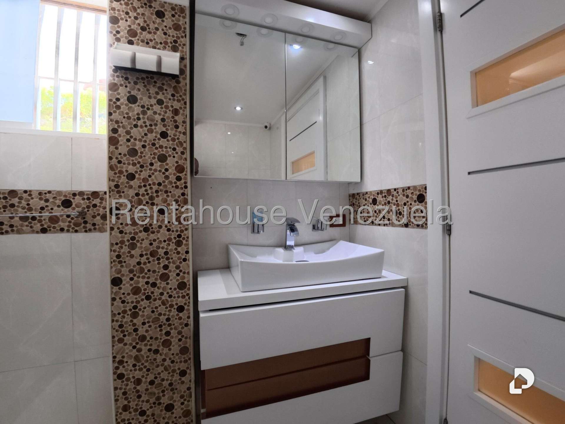 Apartamento en La Bonita, Caracas – 19