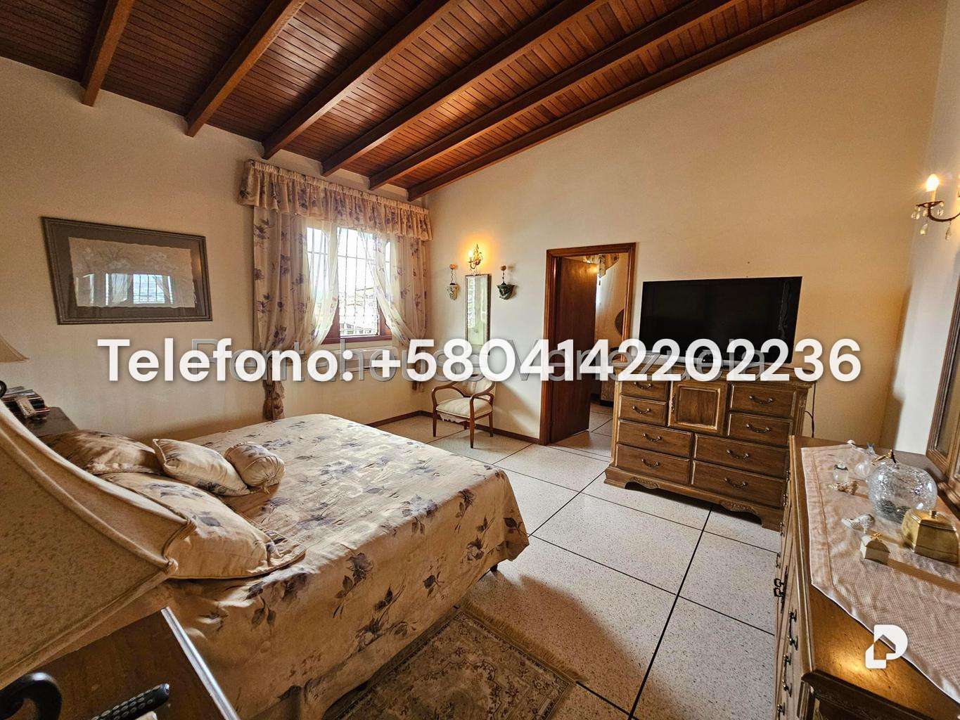 Casa en Prados del Este, Caracas – 20