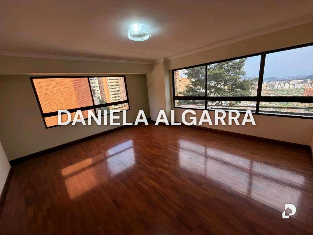 Apartamento en El Parral, Valencia – 3