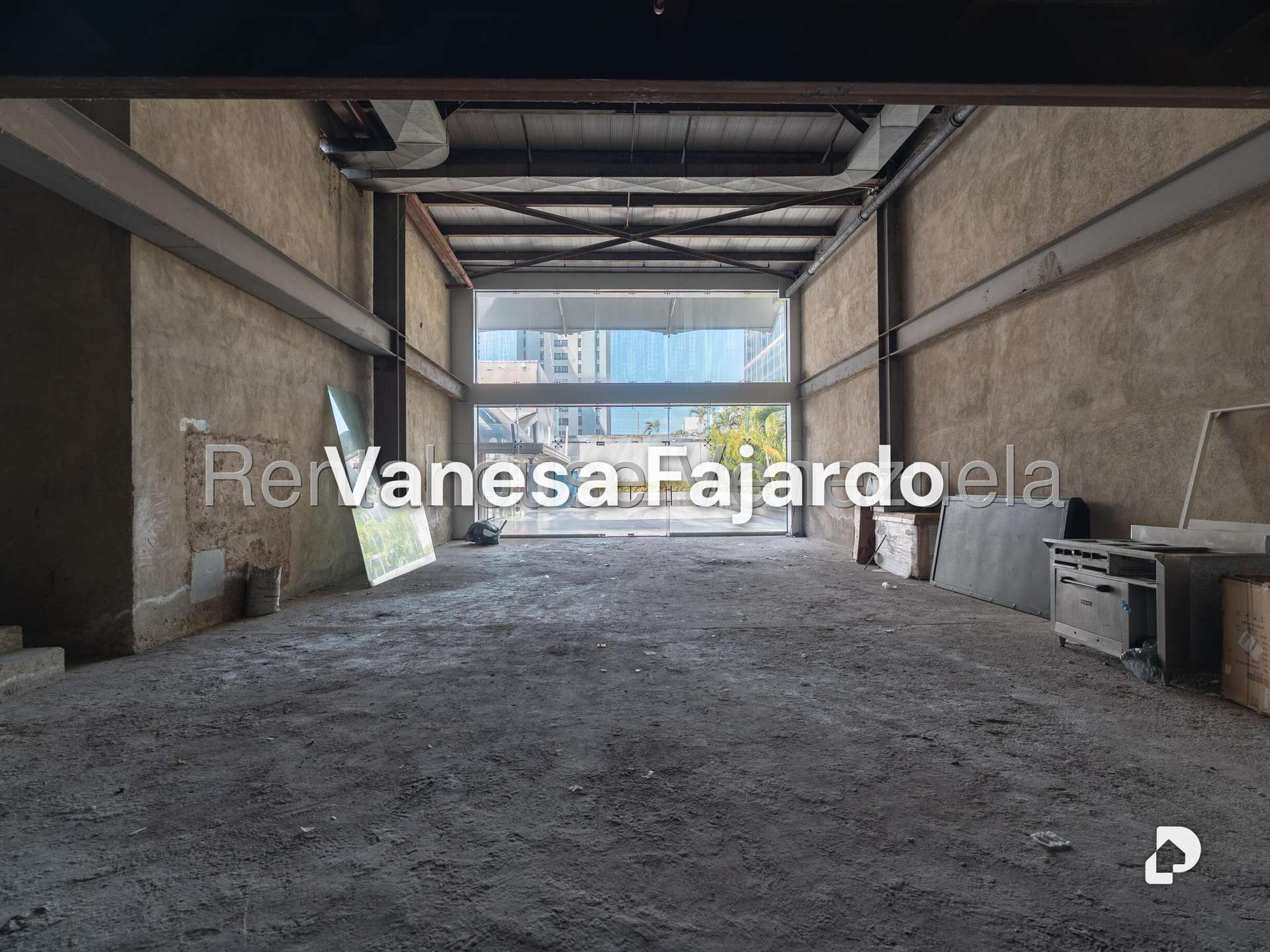 Local comercial en Sabana Grande, Caracas – 14