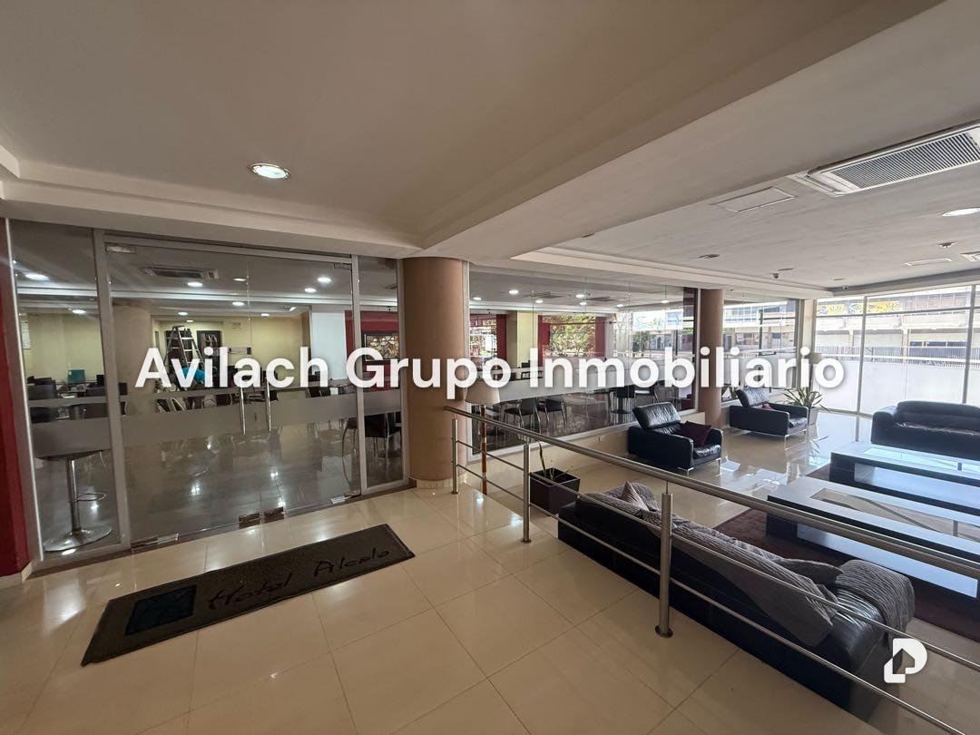 Local comercial en Industrial Castillito, Valencia – 2