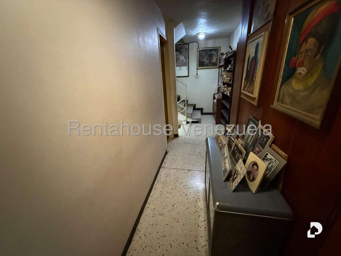 House in Los Chorros, Caracas – 9
