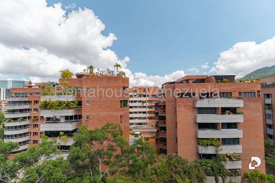 Apartamento en Campo Alegre, Caracas – 10