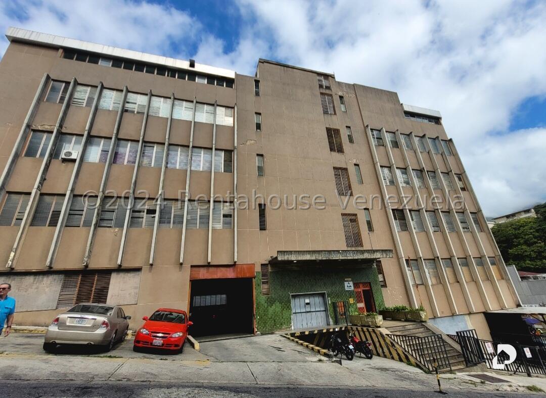 Galpón en Boleíta Sur, Caracas – 1