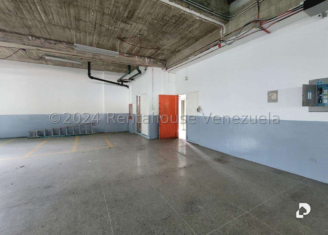 Galpón en Boleíta Sur, Caracas – 16