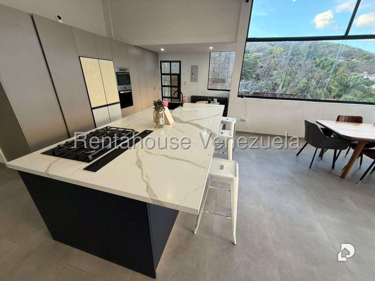 Casa en Prados Del Este, Caracas – 30