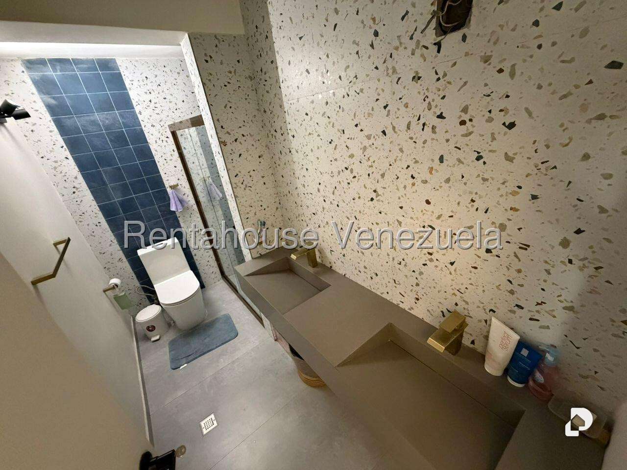 Casa en Prados Del Este, Caracas – 24