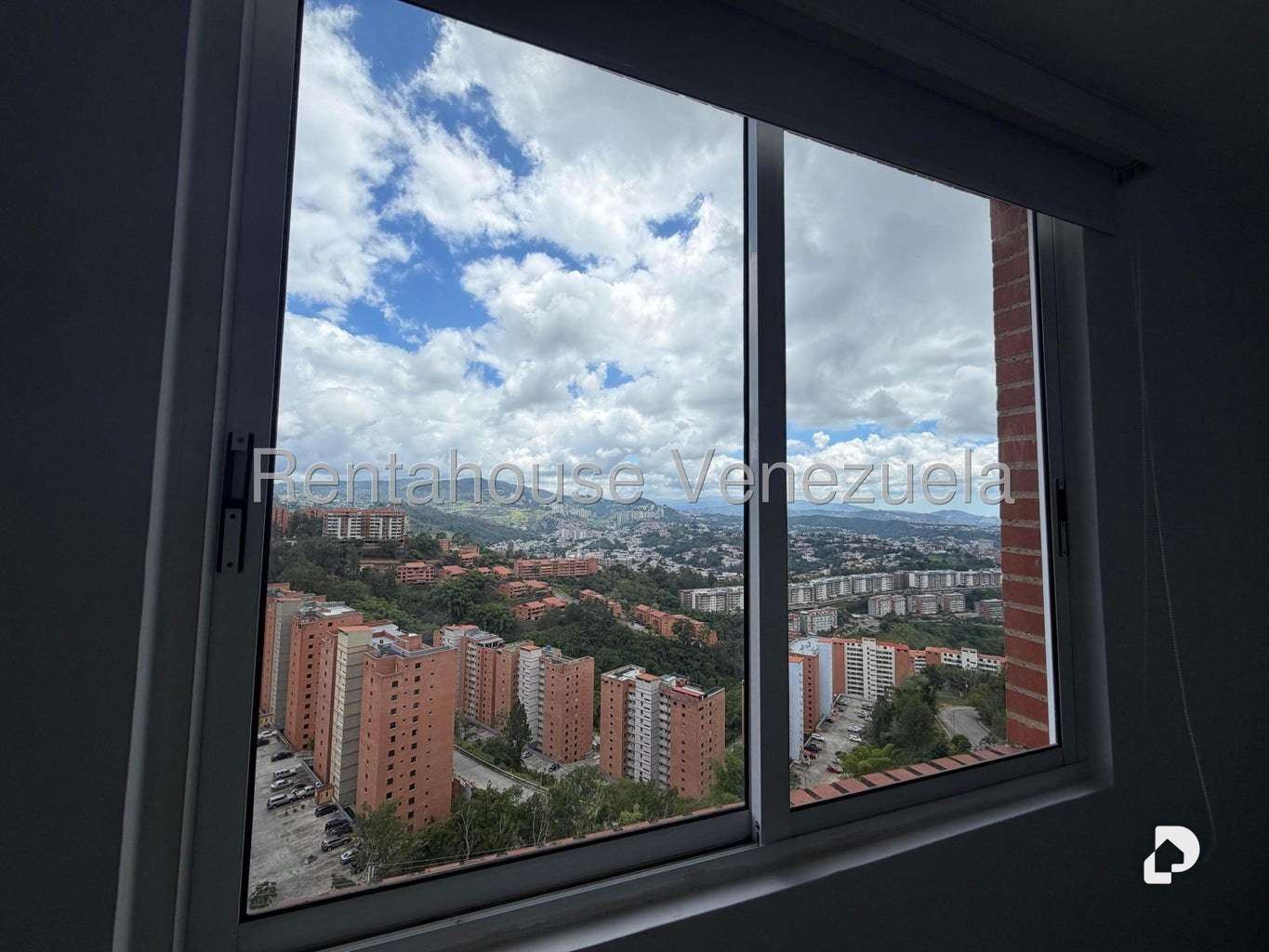 Apartamento en Colinas de La Tahona, Caracas – 24