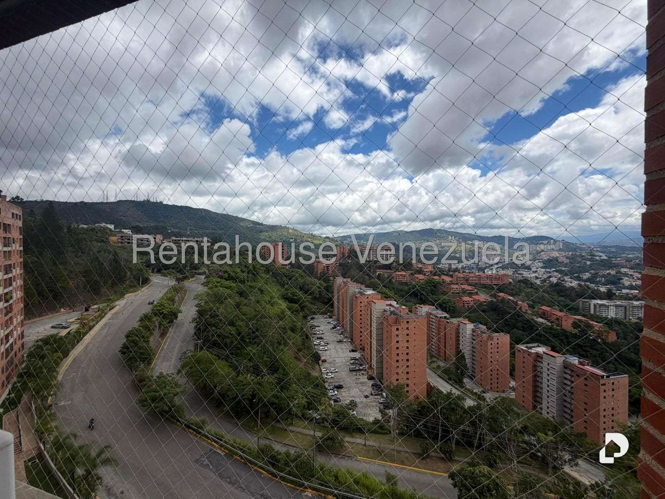 Apartamento en Colinas de La Tahona, Caracas – 11