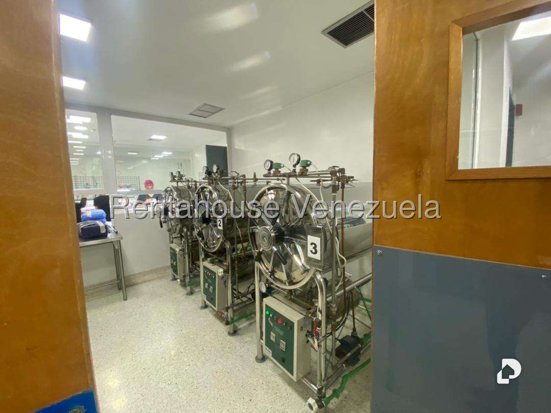 Galpón en Boleíta Sur, Caracas – 28