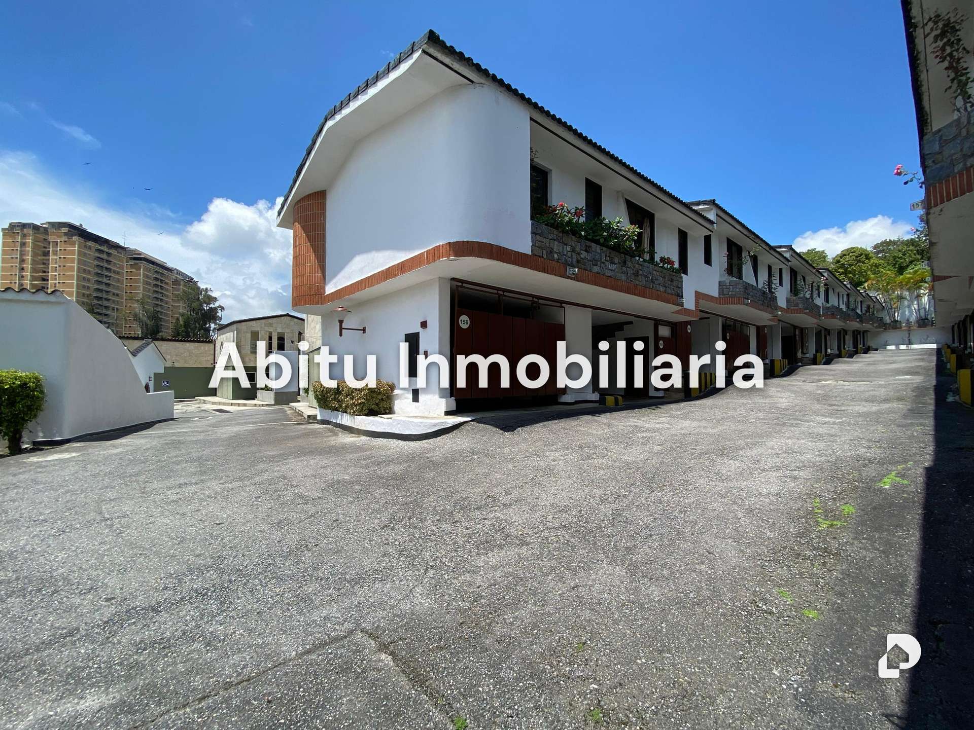 Building in Carrizal, Altos Mirandinos – 3