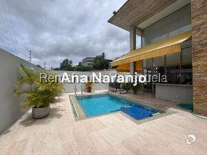 Casa en Prados del Este, Caracas – 14