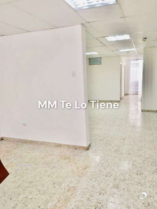 Edificio en Chacao, Caracas – 26