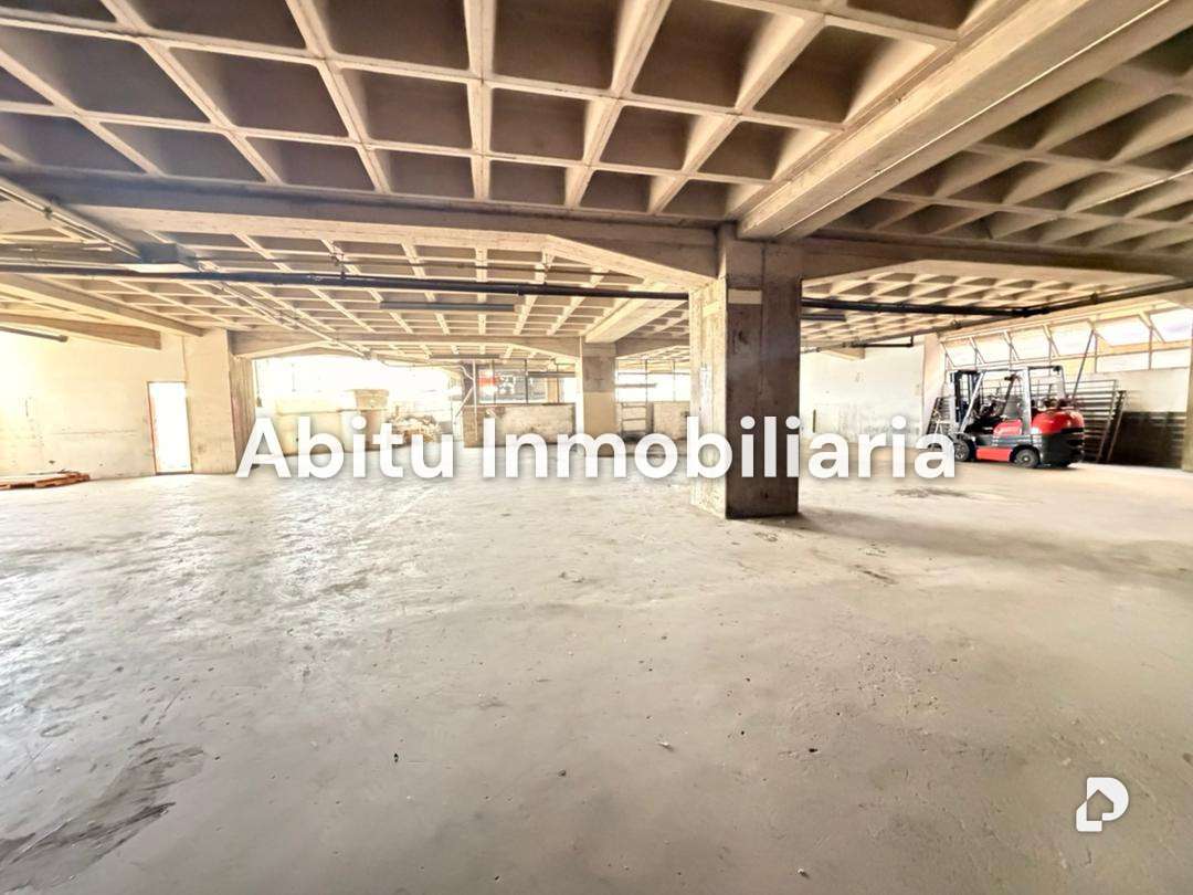 Commercial space in Guaicay, Caracas – 4