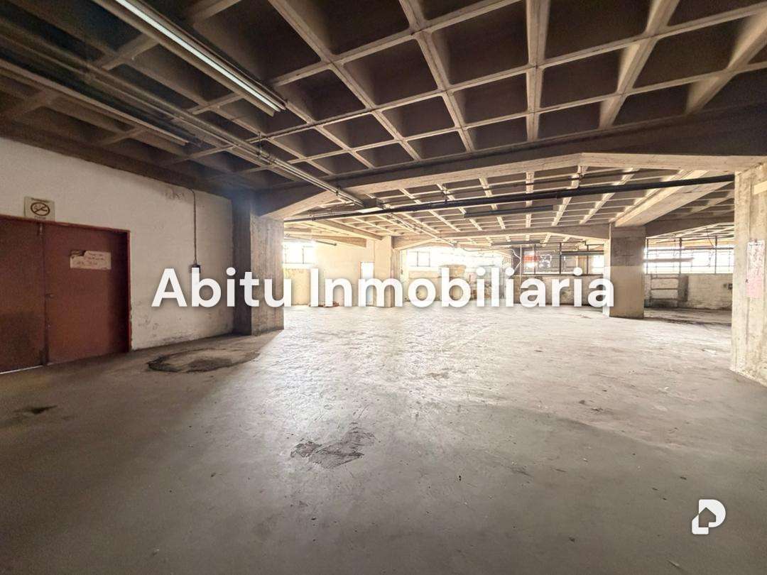 Commercial space in Guaicay, Caracas – 5