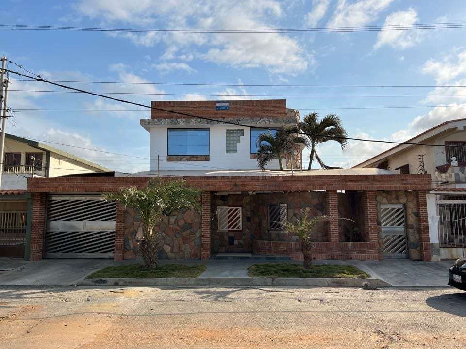Casa en Cumboto Norte, Puerto Cabello - 1
