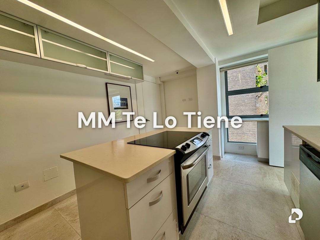 Apartamento en Country Club, Caracas – 13