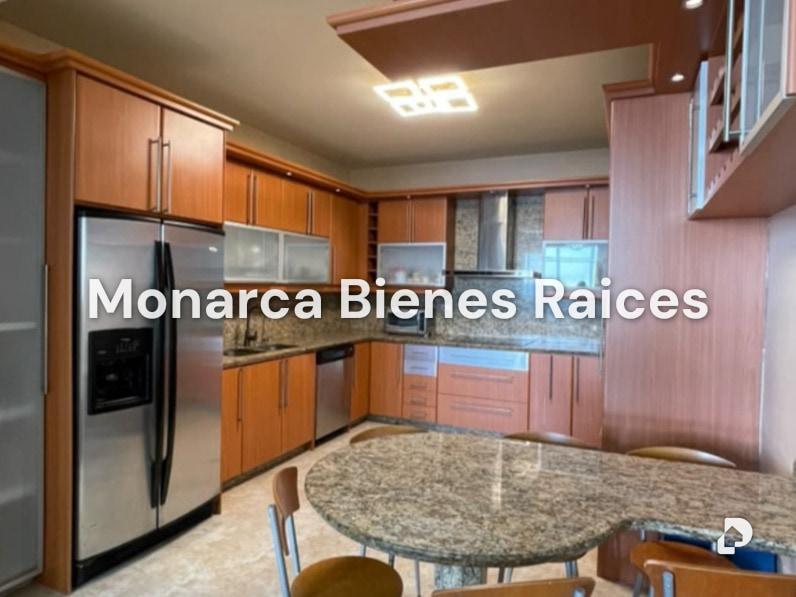 Apartamento en El Morro I, Lechería – 4